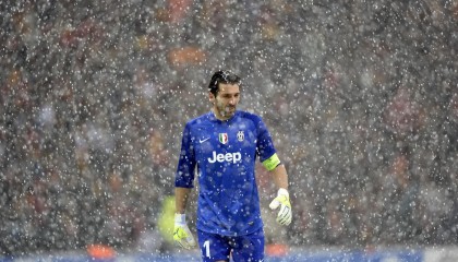 开云体育APP下载-【犯规实例】著名犯规案例深度剖析，判罚背后隐藏的战术思考，犯规种类有哪些